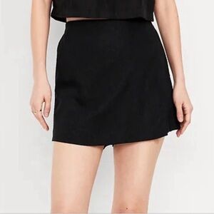 Black Women's A-Line Linen skort
